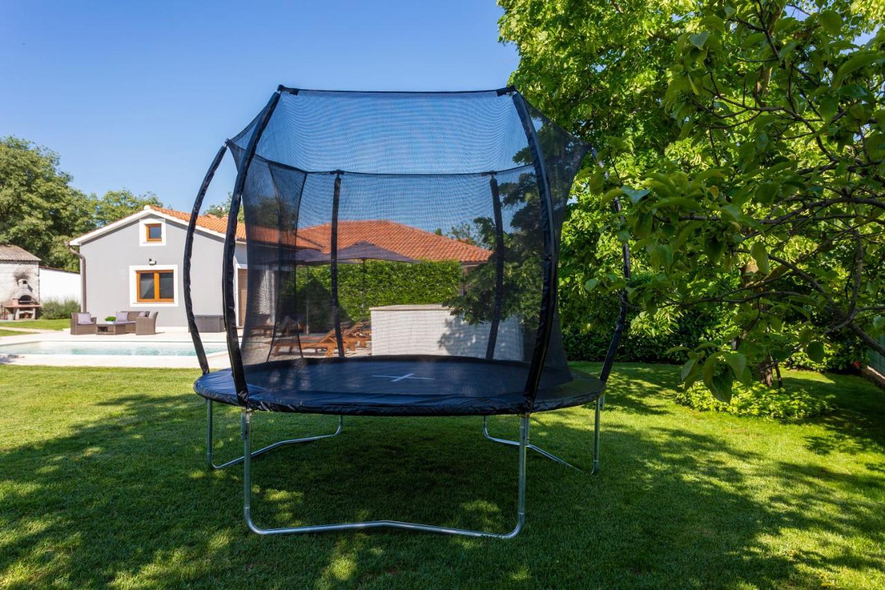 Villa Anavi Bicici Buitenkant foto