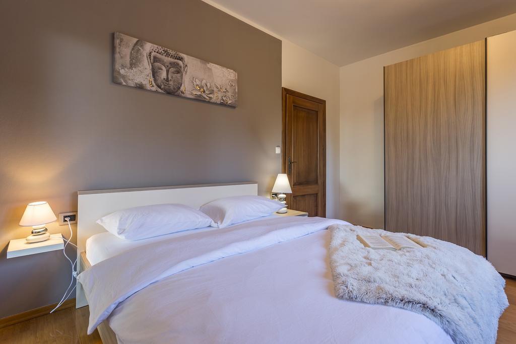 Villa Anavi Bicici Buitenkant foto